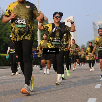 Runner Photo 6166302