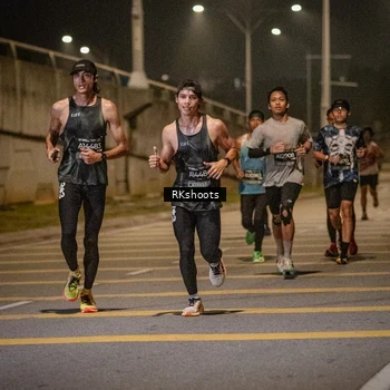 Runner Photo 6166367