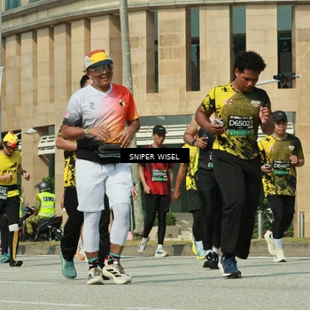 Runner Photo 6166404