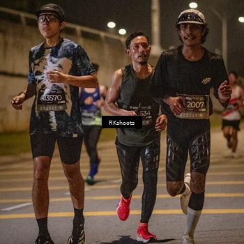 Runner Photo 6166405