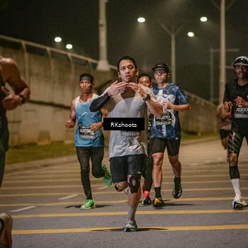 Runner Photo 6166416