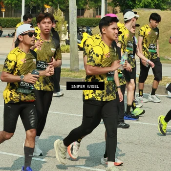 Runner Photo 6166490