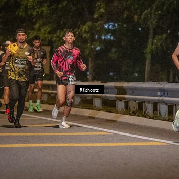 Runner Photo 6166497