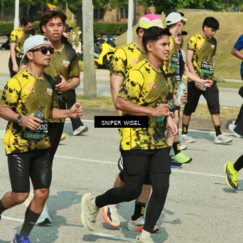 Runner Photo 6166502