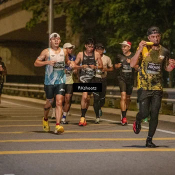 Runner Photo 6166517