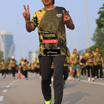 Runner Photo 6166750