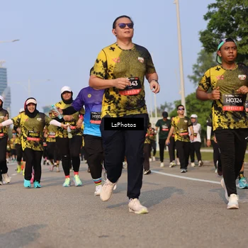 Runner Photo 6166754