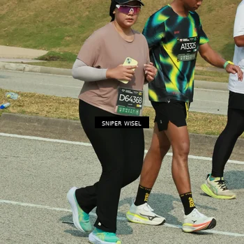 Runner Photo 6166788