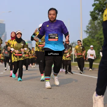 Runner Photo 6166790