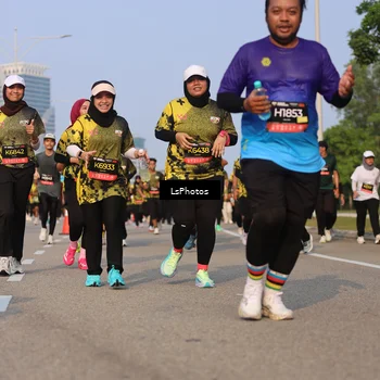 Runner Photo 6166799