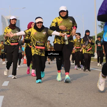 Runner Photo 6166842