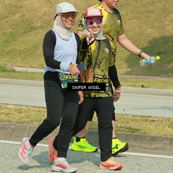 Runner Photo 6166859