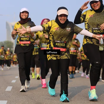 Runner Photo 6166892