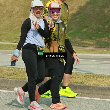 Runner Photo 6166917