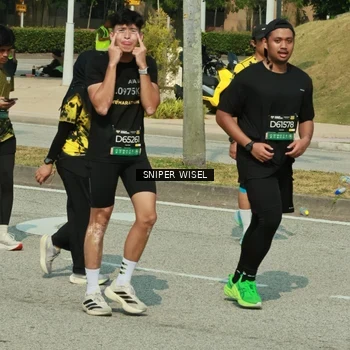 Runner Photo 6166989