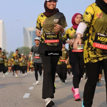 Runner Photo 6167000