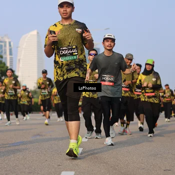 Runner Photo 6167011