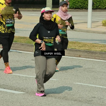 Runner Photo 6167214