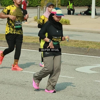 Runner Photo 6167225