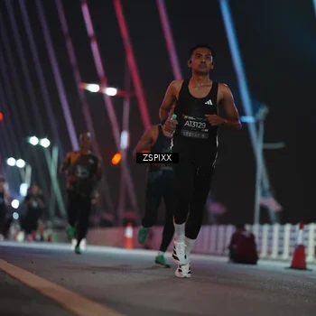 Runner Photo 6167233