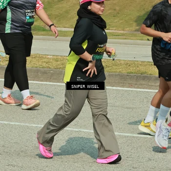 Runner Photo 6167254