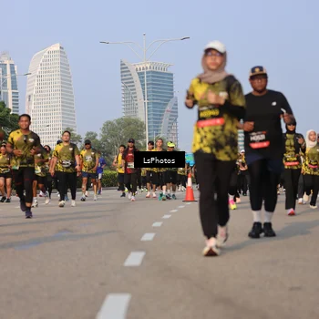 Runner Photo 6167258
