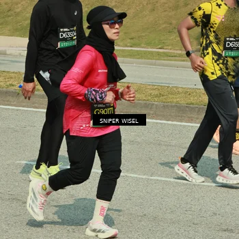 Runner Photo 6167340