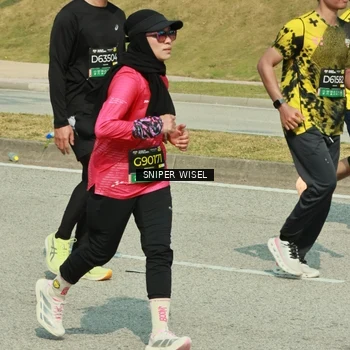 Runner Photo 6167379