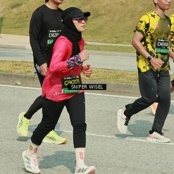 Runner Photo 6167390