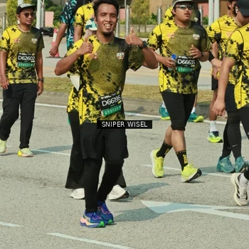 Runner Photo 6167414