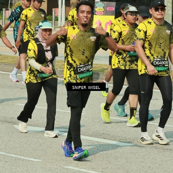 Runner Photo 6167431