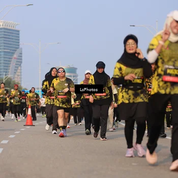 Runner Photo 6167459