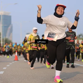 Runner Photo 6167465