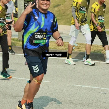 Runner Photo 6167496