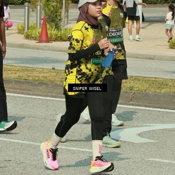 Runner Photo 6167705