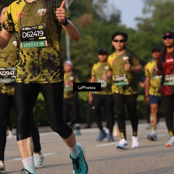 Runner Photo 6167723