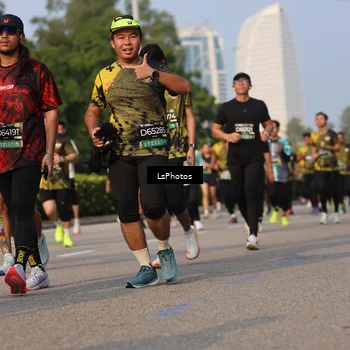 Runner Photo 6167805
