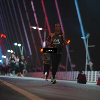 Runner Photo 6167878