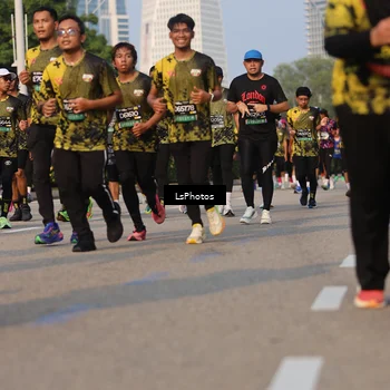Runner Photo 6167976