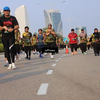 Runner Photo 6168154