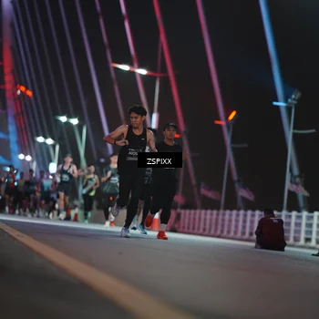 Runner Photo 6168542