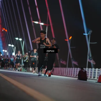 Runner Photo 6168759