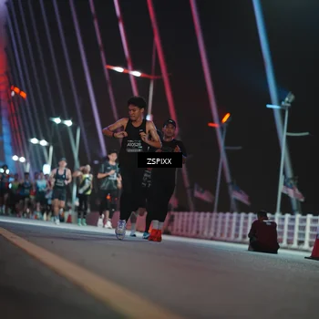 Runner Photo 6168777