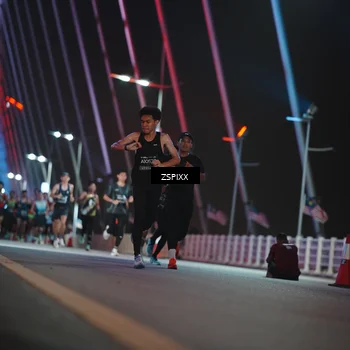 Runner Photo 6168827