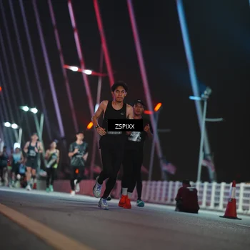 Runner Photo 6169175