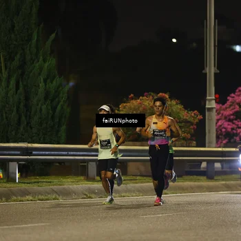 Runner Photo 6169194