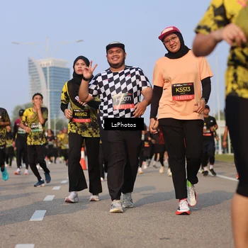 Runner Photo 6169247