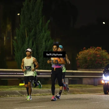 Runner Photo 6169293