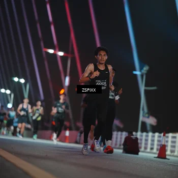 Runner Photo 6169419