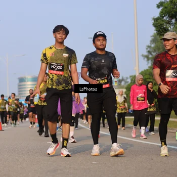 Runner Photo 6169780